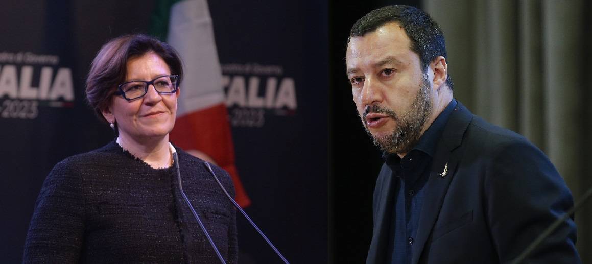 Migranti, è scontro tra i ministri Salvini e Trenta