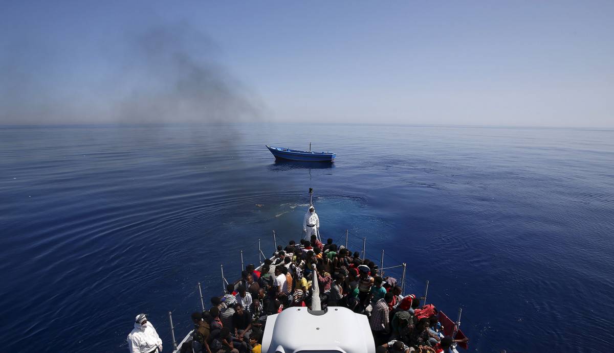 L'Unhcr esorta l'Italia a lasciare sbarcare sulle coste i migranti