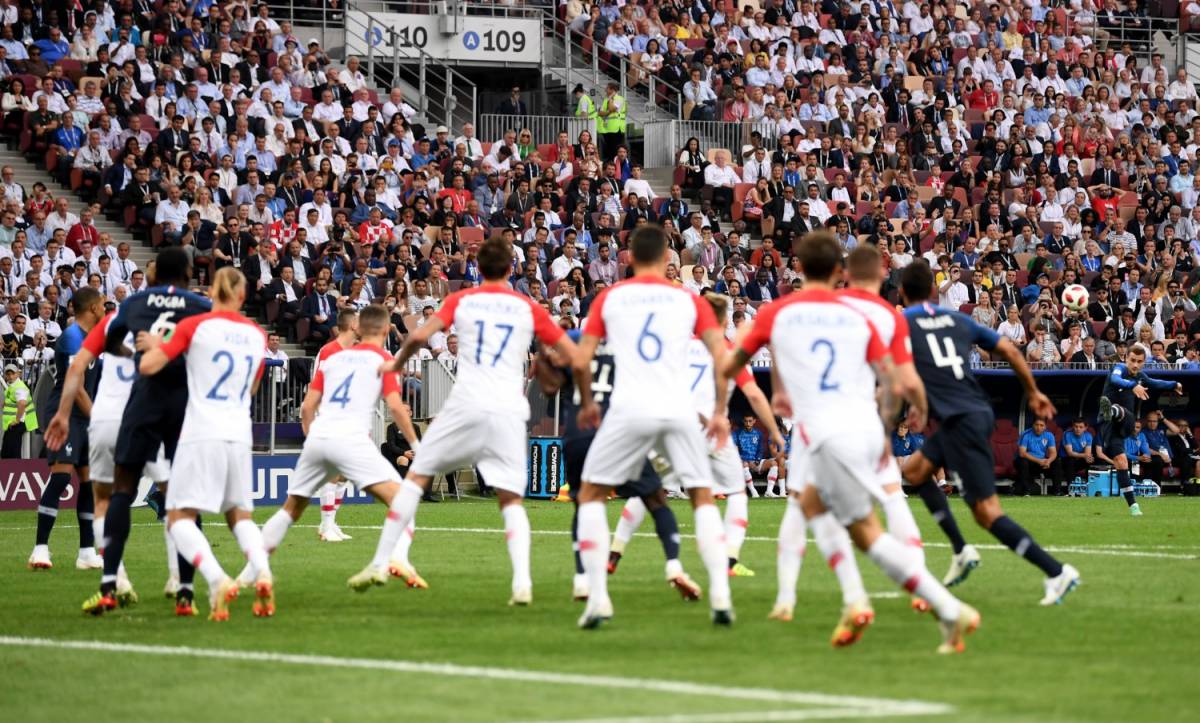 Mondiali 2018, la Francia batte 4-2 la Croazia