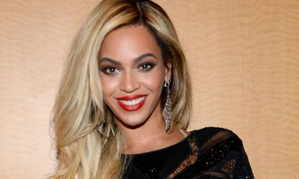Beyoncé, nessun video musicale al Colosseo per la celebre pop star