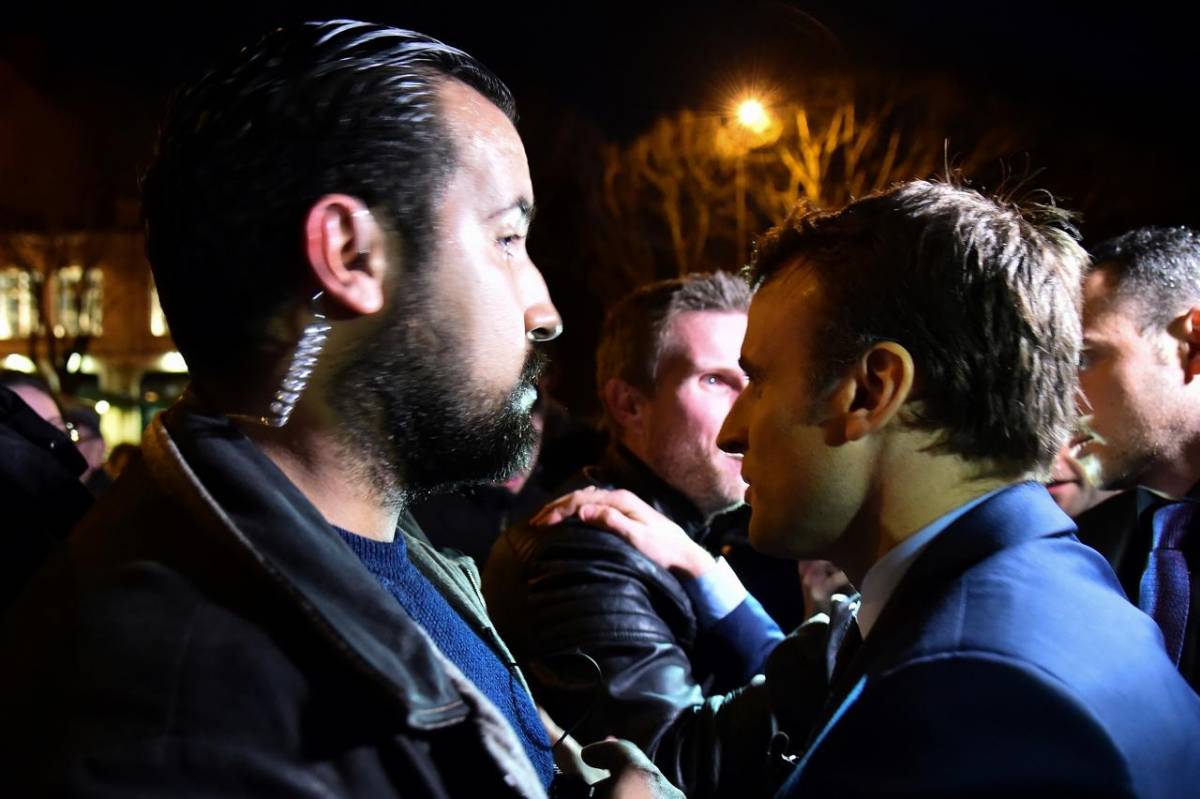 Macron nei guai scarica il bodyguard