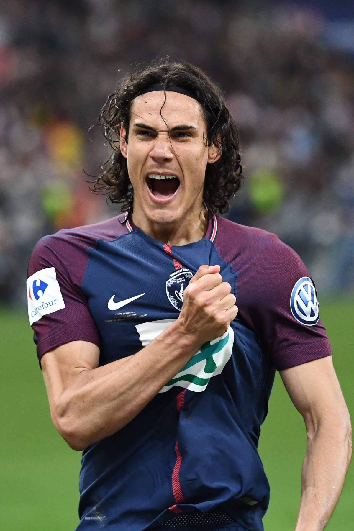 Psg, Cavani in scadenza a giugno. L'uruguaiano si offre alla Juventus?