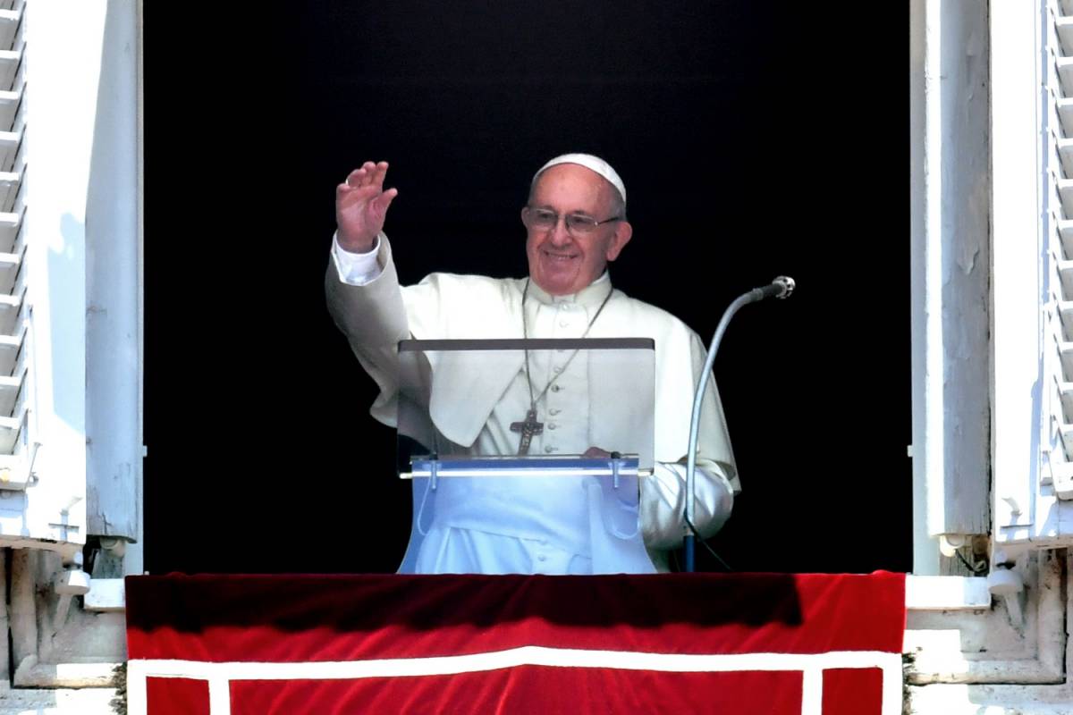 Il Papa sdogana il sesso: "È un dono di Dio"