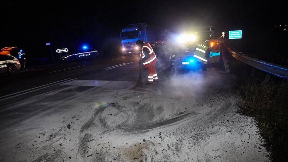 Bergamo, grave incidente sulla statale del Tonale: 2 morti e 4 feriti