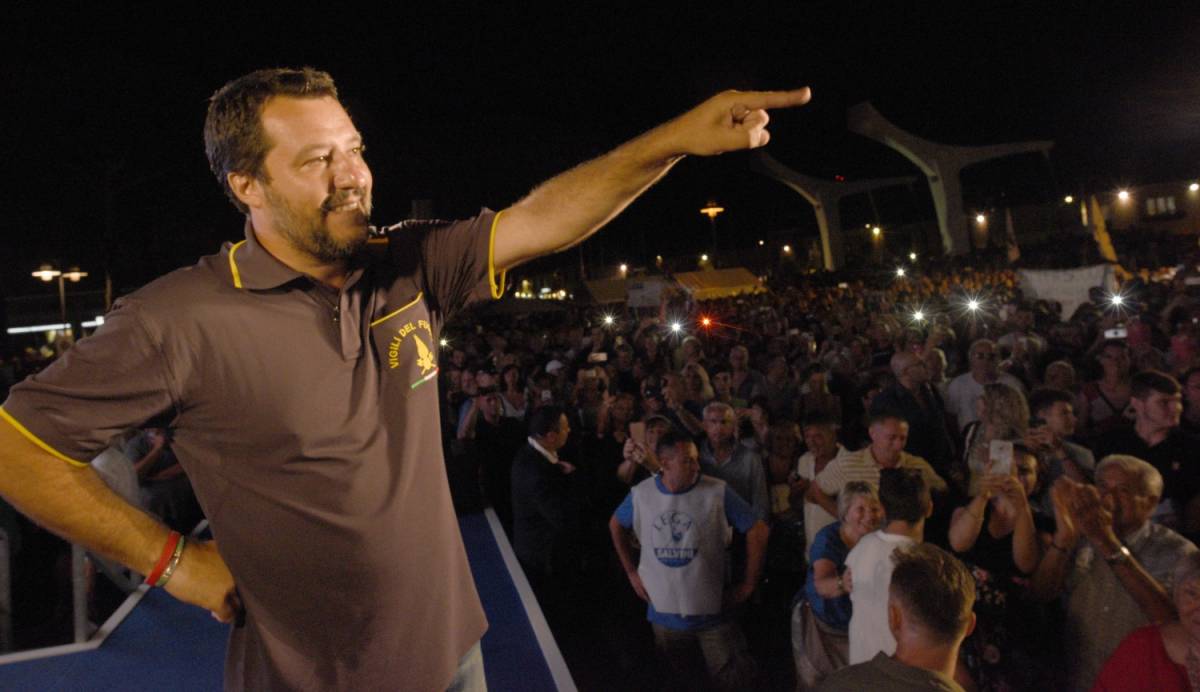Salvini contro 'Repubblica': "Ma non hanno un c... da scrivere?"