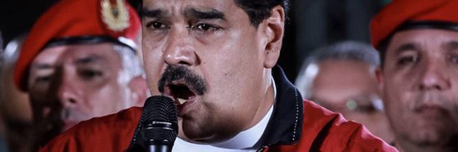 Venezuela, Maduro prepara la sua risposta dopo l'attacco