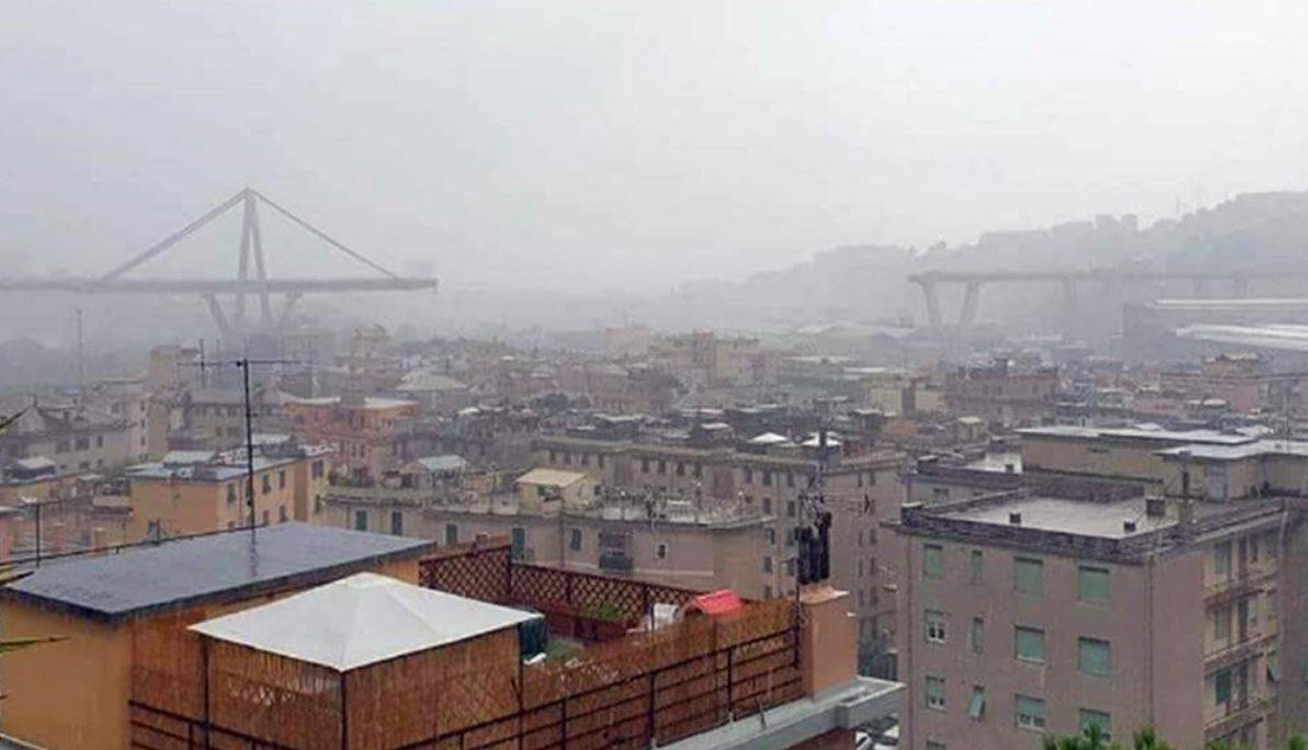 Genova, ponte crollato: ecco come evitare la coda