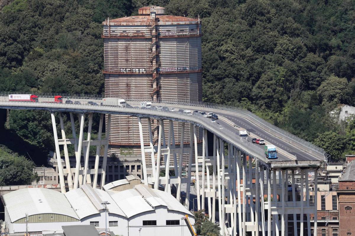 Ponte Genova, la procura avanti nell'inchiesta "Attentato a sicurezza trasporti"