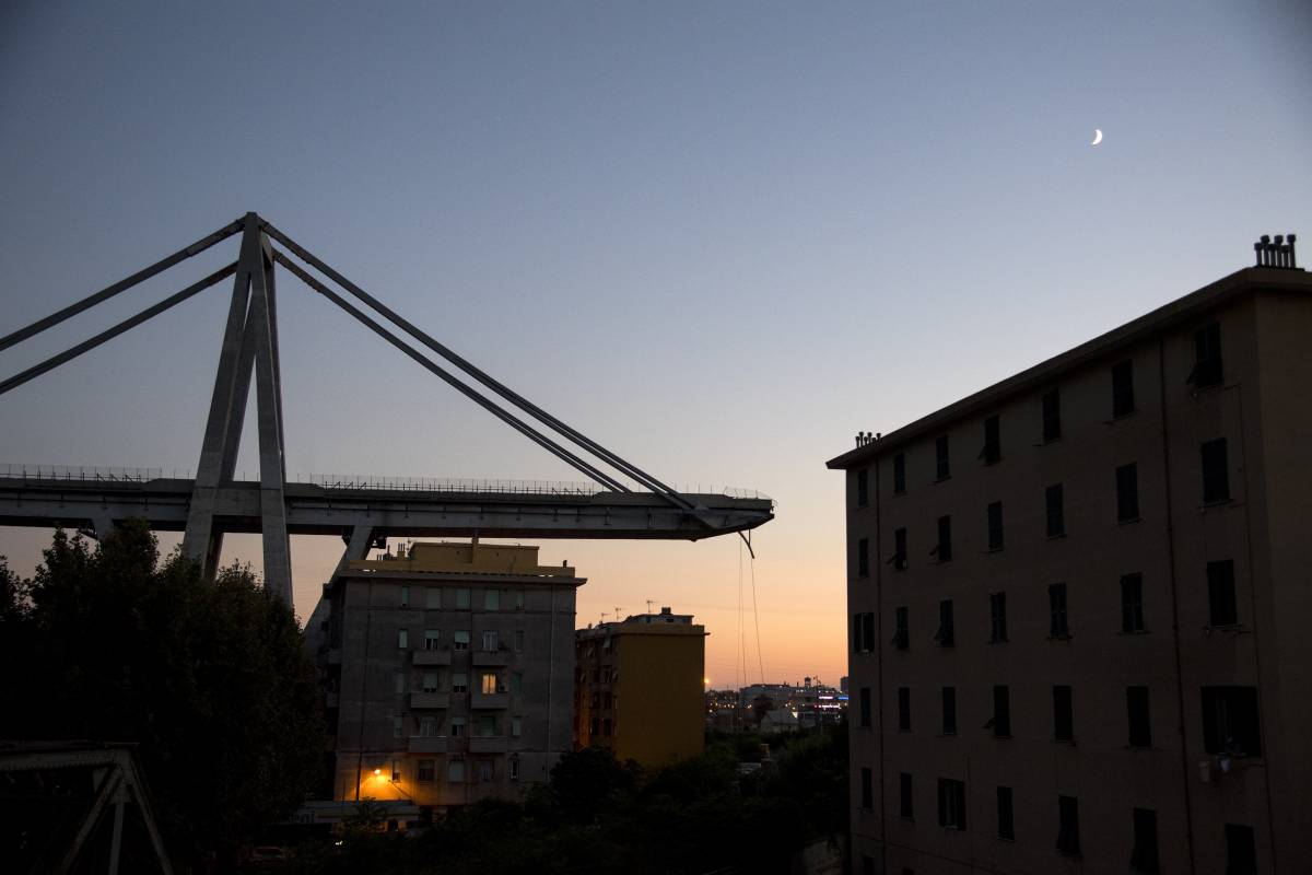 Crollo ponte di Genova, morti 4 francesi: procura di Parigi indaga per omicidio colposo