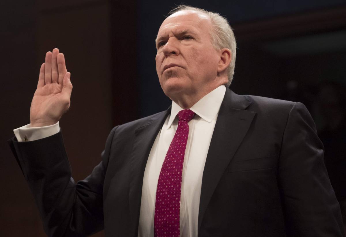 Trump attacca Brennan: tolte le informazioni riservate