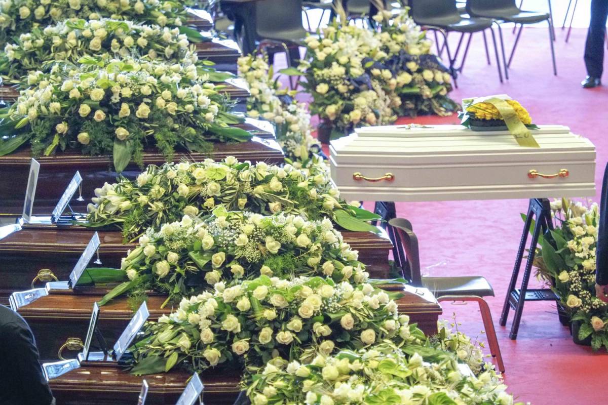 Genova si ferma per i funerali di Stato