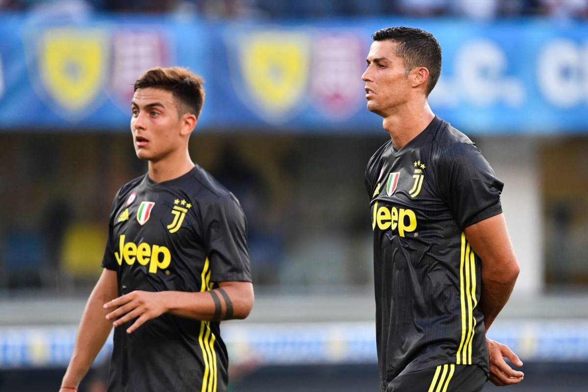 Juventus, Pirlo sprona Dybala: "Si alleni come CR7 e sarà titolare"