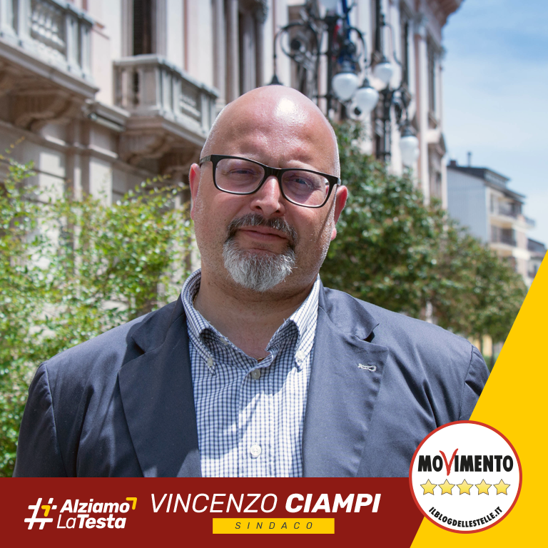 Avellino, il sindaco M5S copia il programma del primo cittadino di Verona