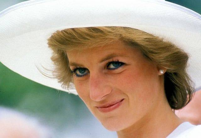 Lady Diana, parla un pompiere: "Ecco le ultime parole"