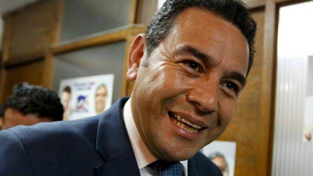Guatemala, Morales rilancia la sua opposizione ad aborto e "nozze gay"