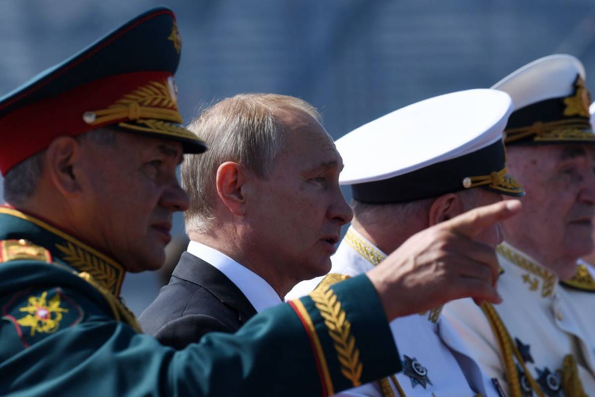 Russia, Putin gioca alla guerra (dei record)