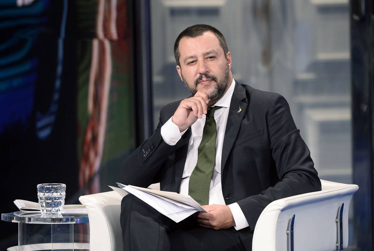 Salvini: "Non ho mai aiutato Elisa Isoardi. La mia presenza l'ha danneggiata"