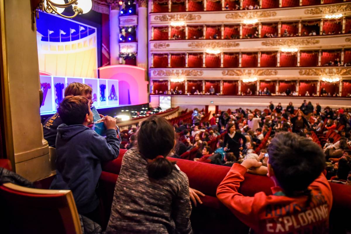 La Scala corteggia i giovani: "Opere e balletti a due euro"