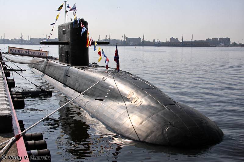 Russia, Putin menziona i sottomarini classe Mini Ottobre Rosso 