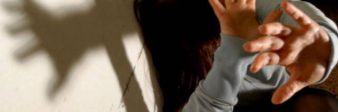 Parma, paura per una ragazza: assalita e molestata da un pakistano