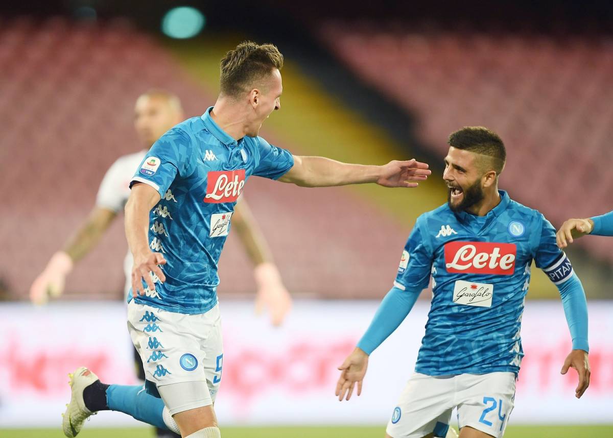 Serie A, il Napoli cala il tris contro il Parma. La Roma risorge contro il Frosinone