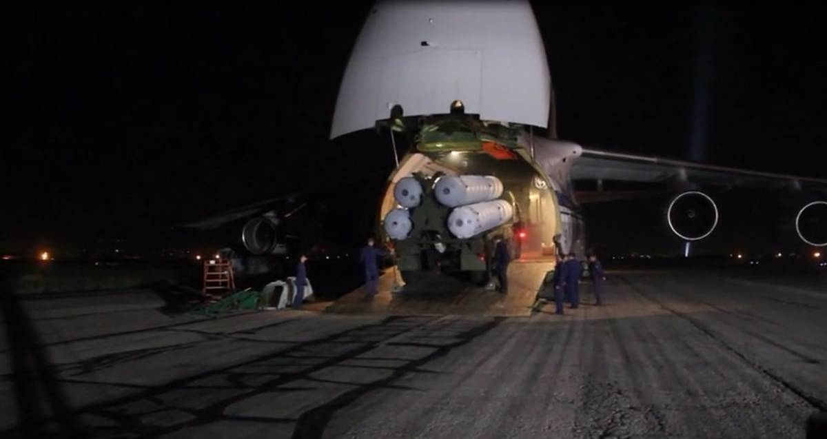 Siria, la Russia ha consegnato quattro lanciatori S-300