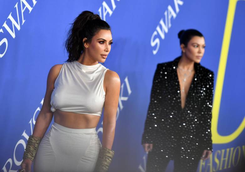 Kim Kardashian è la star più pericolosa online: lo studio