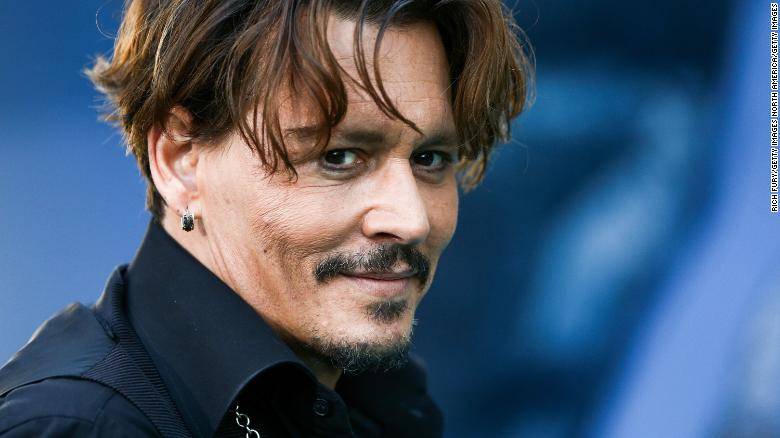 Johnny Depp accusa Amber Heard di adulterio