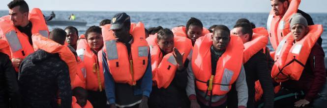 Grecia, la Corte suprema indaga sui fondi europei per i migranti