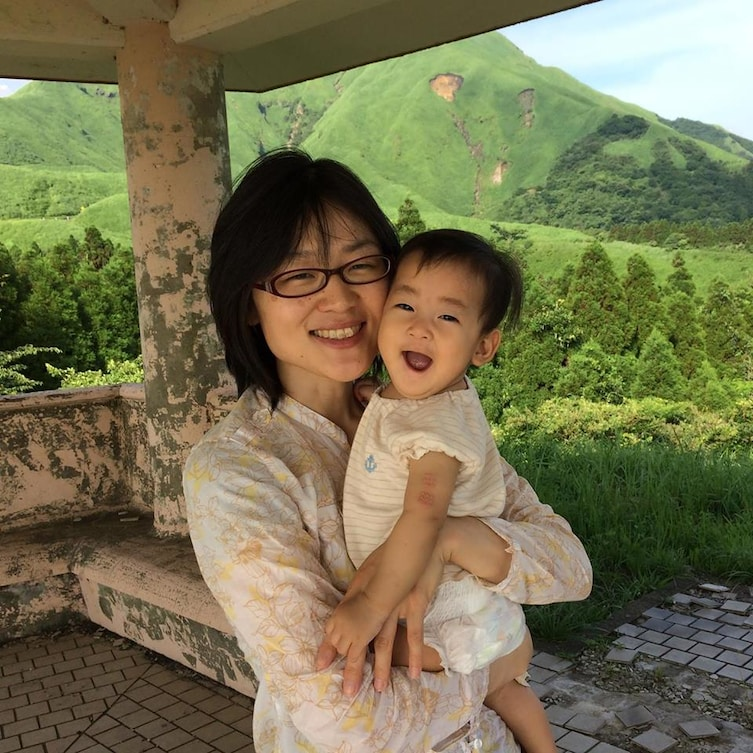 Giappone, deputata espulsa dall'aula: "Non può allattare né mangiare pastiglie"