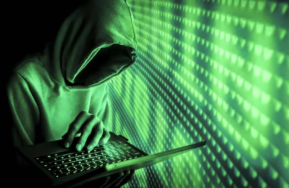 Maxi attacco hacker allo Stato: violate 500mila email certificate