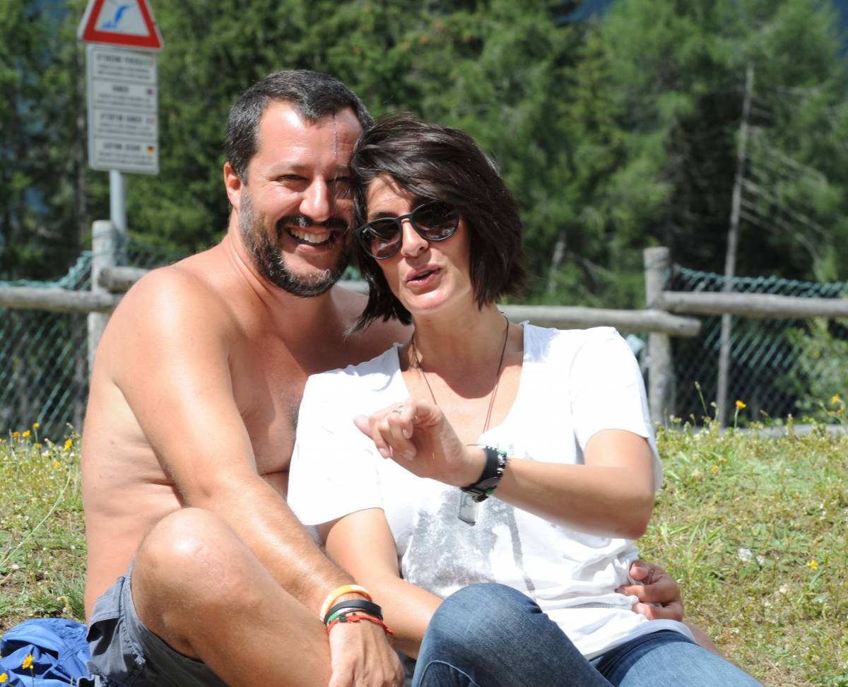 Addio tra Salvini e Isoardi. L'indiscrezione: "Lei convive già con un altro"