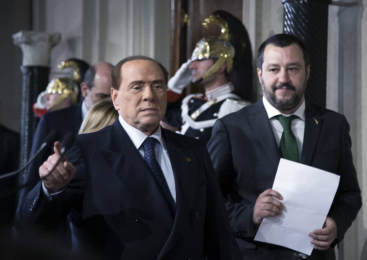 Berlusconi vede Salvini: "Italia rischia l'isolamento in Ue"