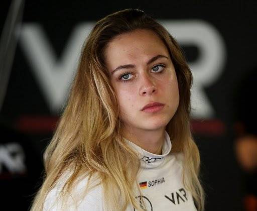 Formula 3, Sophia Floersch promette: ''Tornerò a correre''