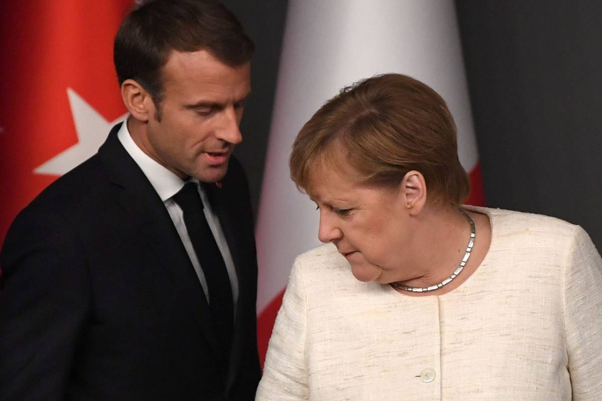 Angela come Macron. La caduta degli dèi e l'Europa senza leader