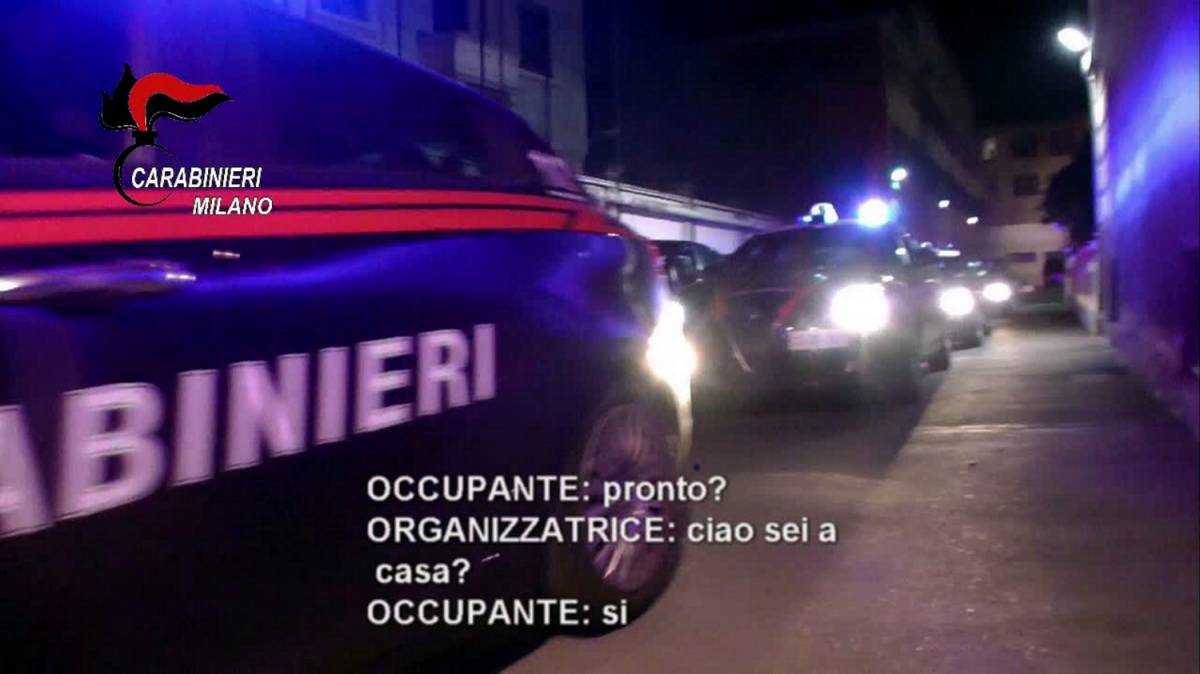 Milano, organizzavano l’occupazione delle case popolari: 9 arresti
