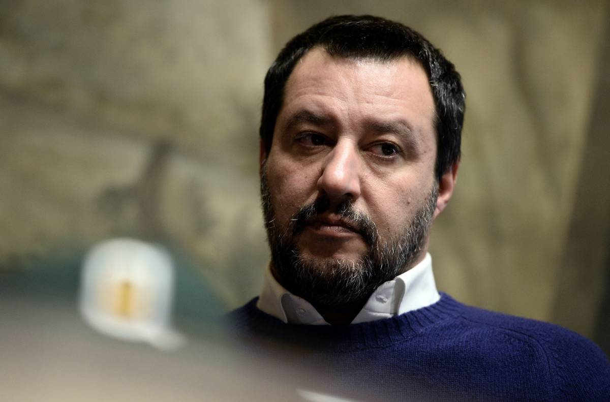 Mafia, Salvini: "Tra qualche mese o anno sarà cancellata"