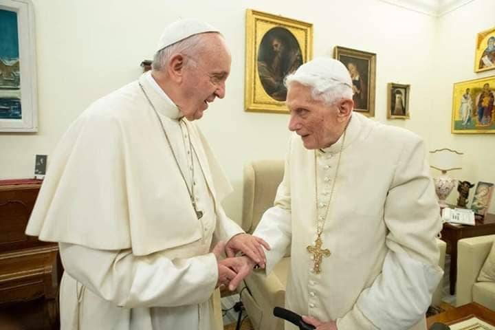 "Benedetto XVI voleva Bergoglio come segretario di Stato"