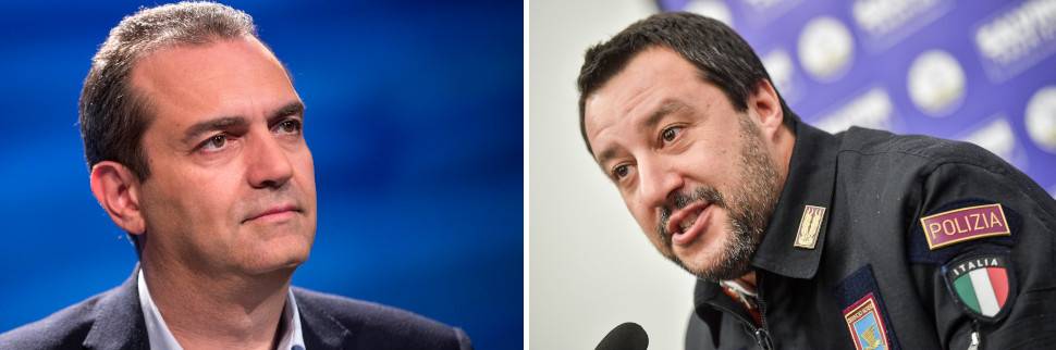 "Propaganda", "Coccoli clandestini". De Magistris e Salvini si azzuffano