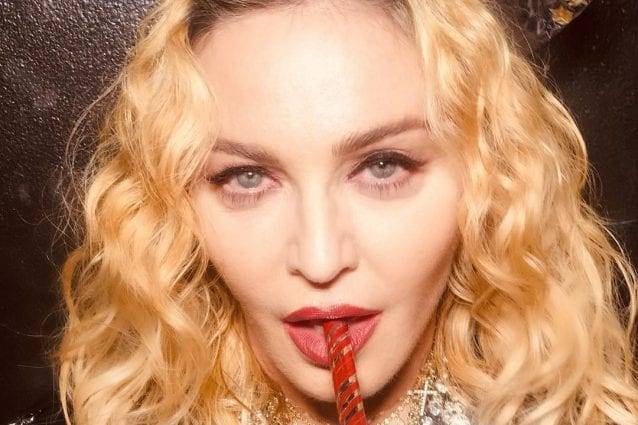 Madonna: siliconato il lato B? La verità in una foto trapelata sui social 