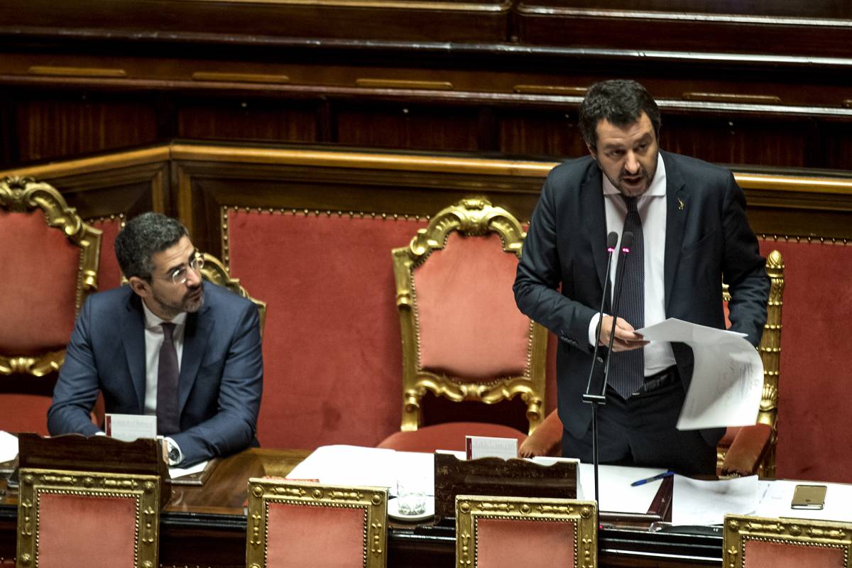 Referendum propositivo nuovo fronte di scontro ​Salvini: "Serve quorum"