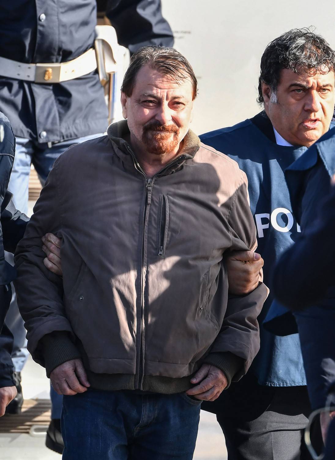 L'ex br difende Battisti: "Giustizia italiana come Inquisizione spagnola"