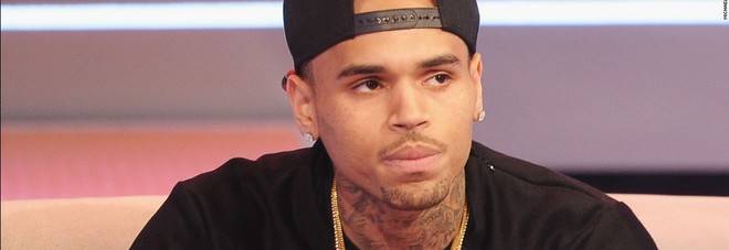 Chris Brown: il rapper è accusato di stupro