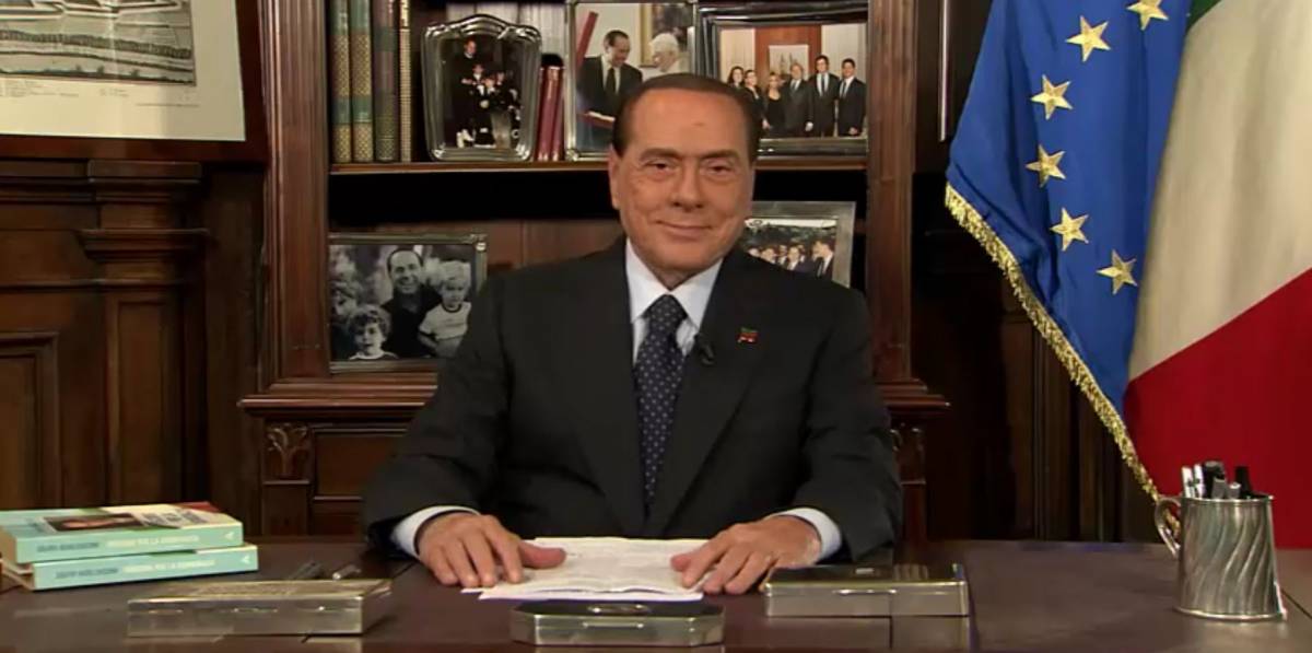 Berlusconi: "M5S una minaccia per l'Italia. Mi candido da responsabile"