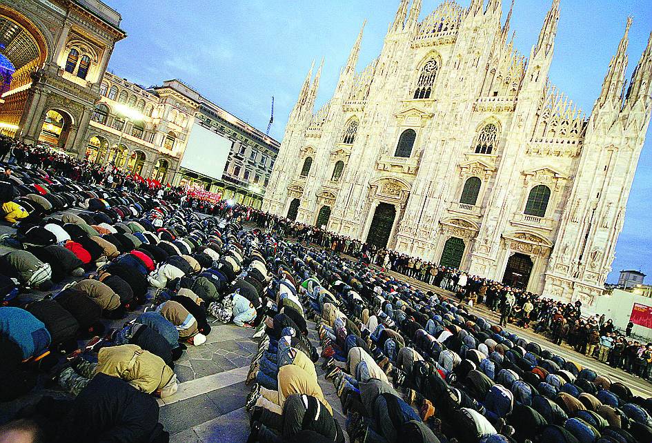 Mille moschee in Italia pagate da Stati stranieri