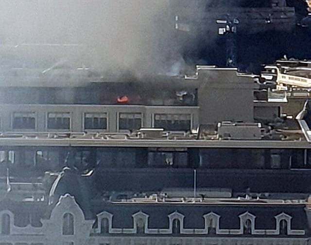 Incendio all'attico del prestigioso Hotel de Paris di Montecarlo