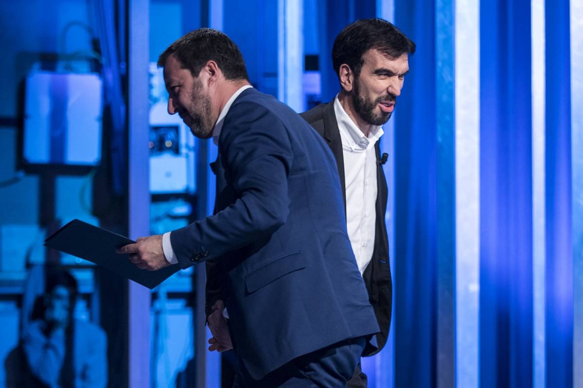 Diciotti, il Pd insulta Salvini: "Coniglio". E vuole sfiduciare il ministro