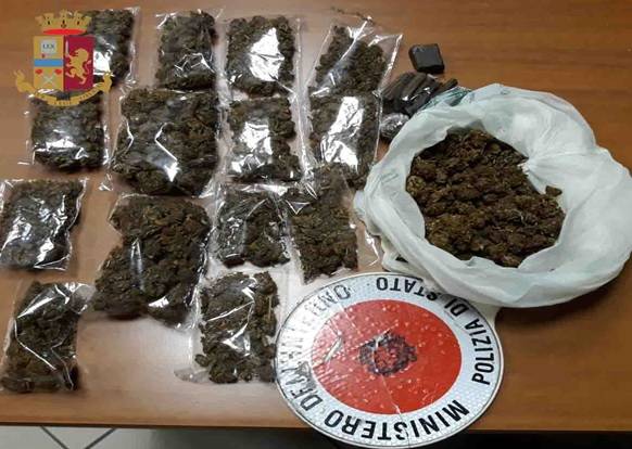 Ventitré arresti per droga in Centrale e corso Como