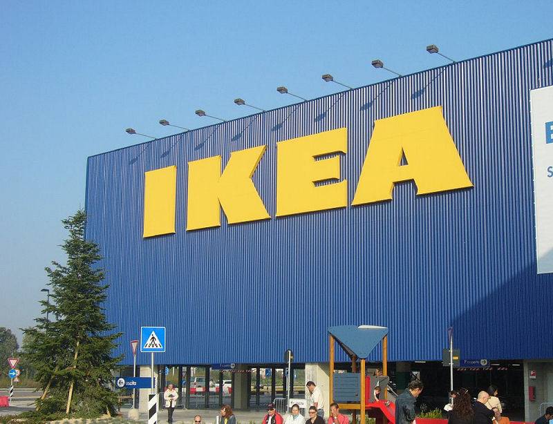 Ikea ritira il bavaglino per rischio soffocamento