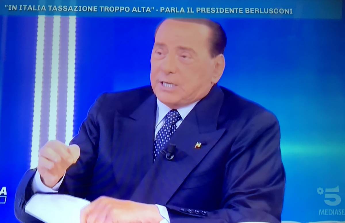 Berlusconi: "FI voterà no al processo a Salvini". Rousseau? "Una presa in giro"